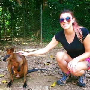 Meet your Posher, Ellen